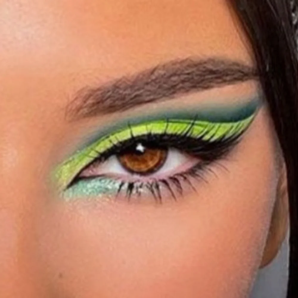 MAC Cosmetics Colour Excess Eyeliner GLEAM ON (CHARTREUSE/ LIME GREEN)